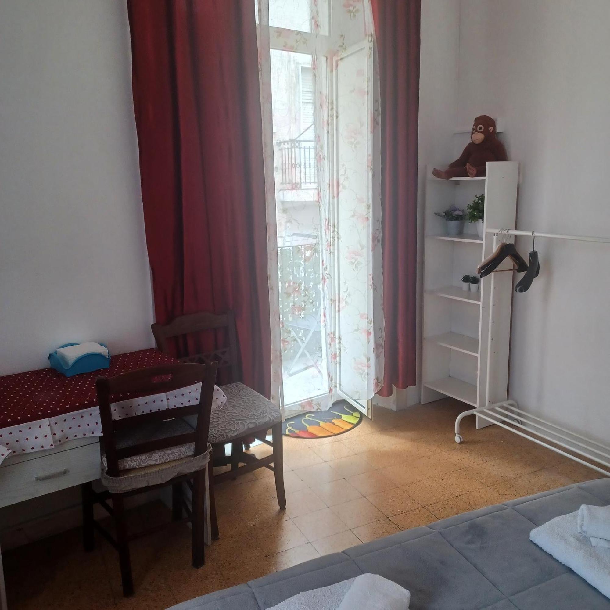 B&B Appartamenti Napoli エクステリア 写真